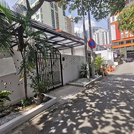 קואלה לומפור Autumn Guesthouse'S Near Jalan Alor Bukit Bintang מראה חיצוני תמונה