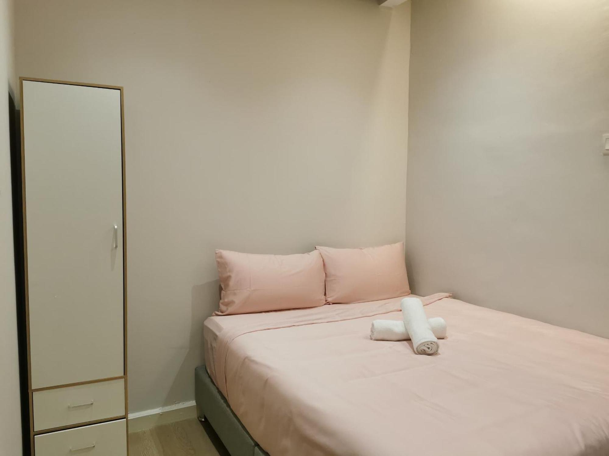 קואלה לומפור Autumn Guesthouse'S Near Jalan Alor Bukit Bintang מראה חיצוני תמונה