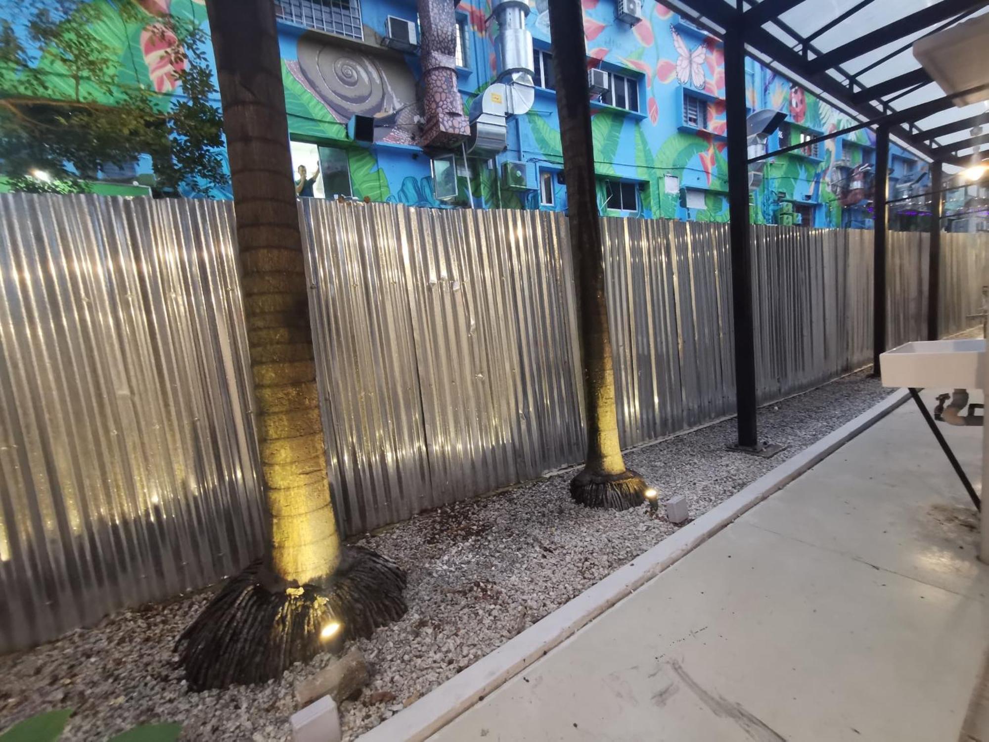קואלה לומפור Autumn Guesthouse'S Near Jalan Alor Bukit Bintang מראה חיצוני תמונה