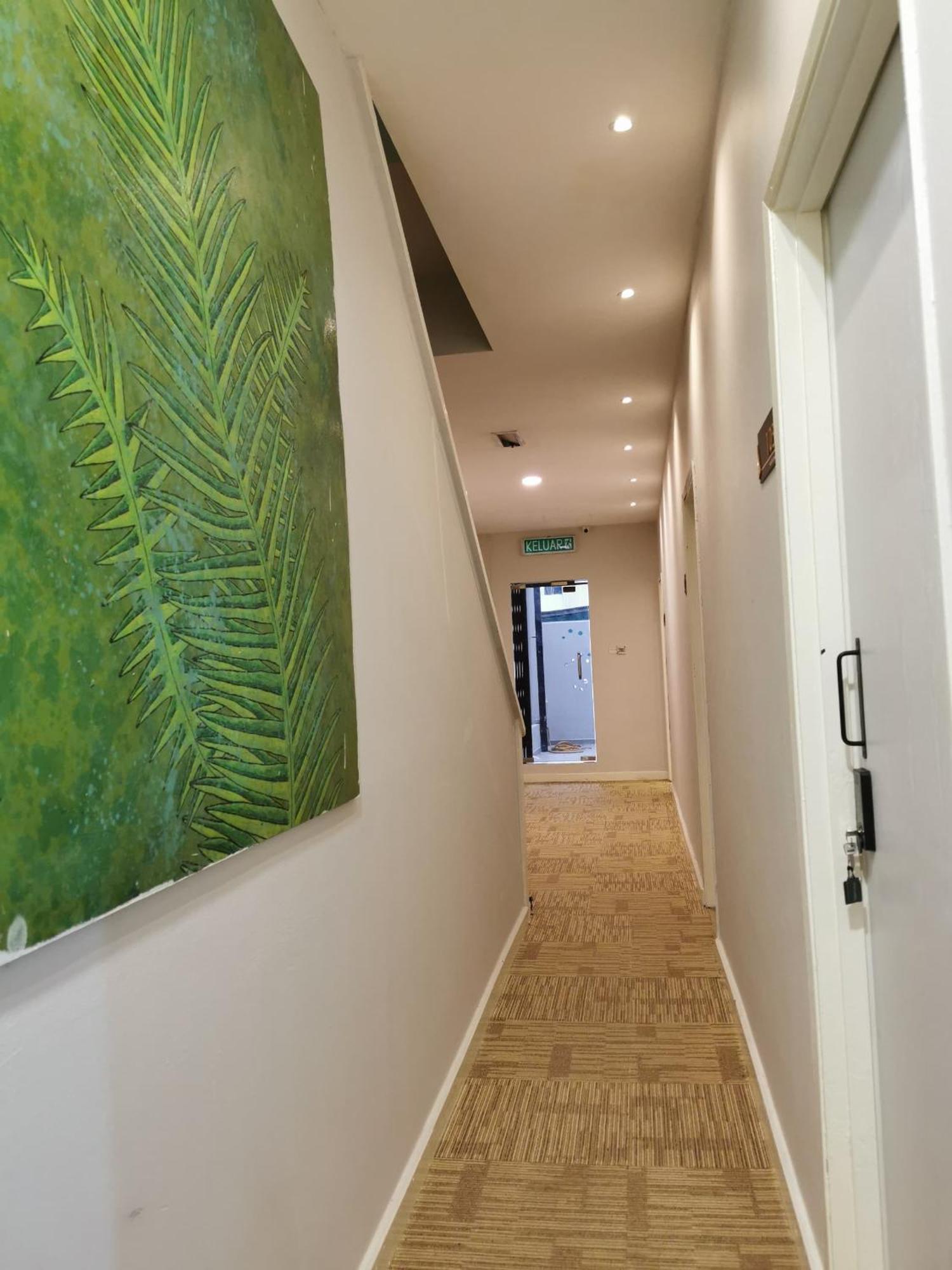 קואלה לומפור Autumn Guesthouse'S Near Jalan Alor Bukit Bintang מראה חיצוני תמונה